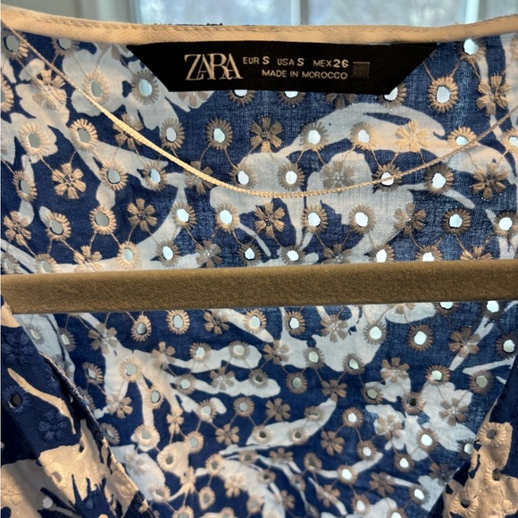 Floral Blue Women's Top - Picture 4 of 4